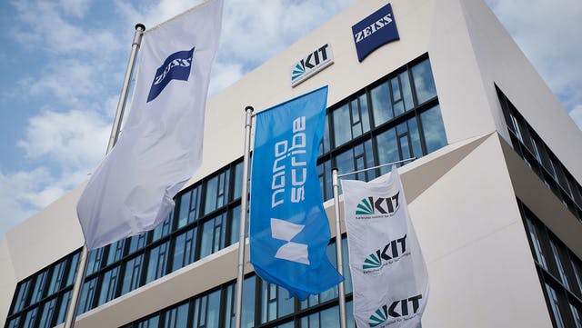 zeiss-innovation-hub-kit.ts-1607604863734 (1) zeiss-innovation-hub-kit.ts-1607604863734 (1)