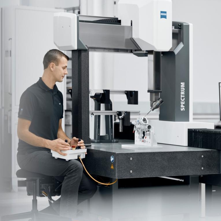 三坐標測量機 三坐標測量機